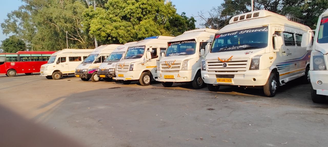 Mini Bus Hire in Chandigarh