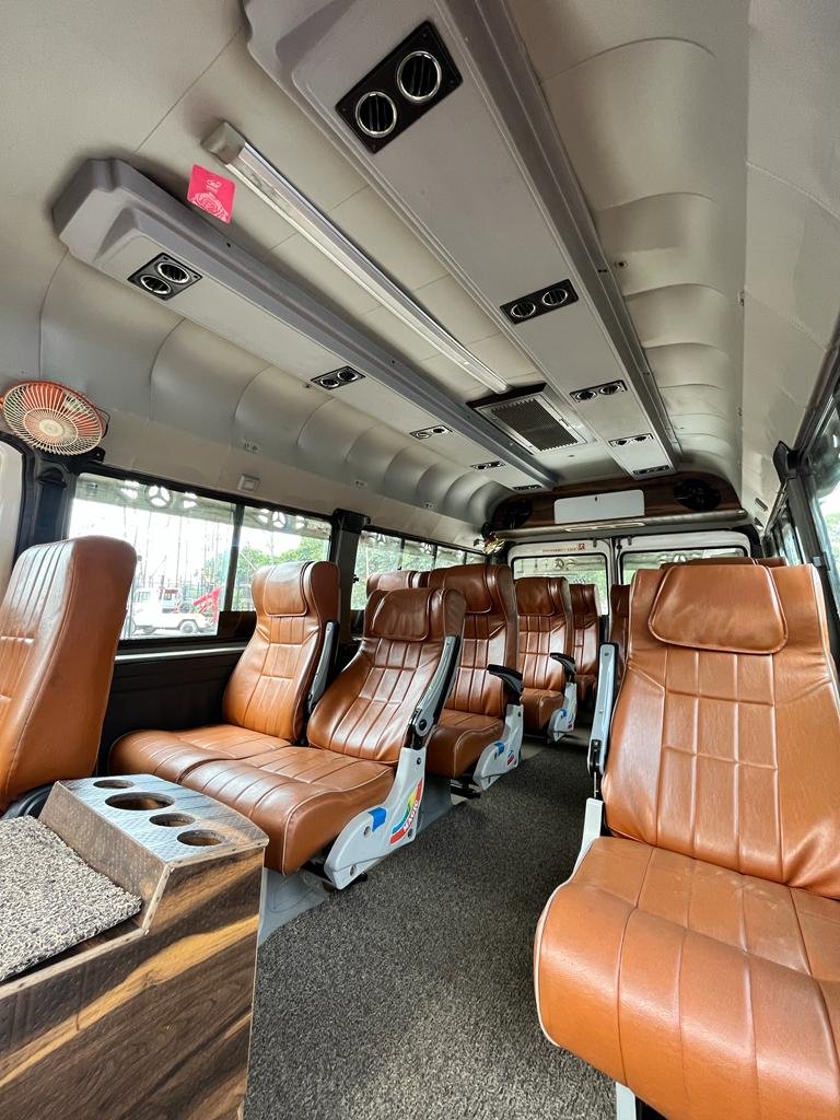 11 Seater Tempo Traveller